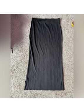 Women’s Black Maxi Ribbed Dress